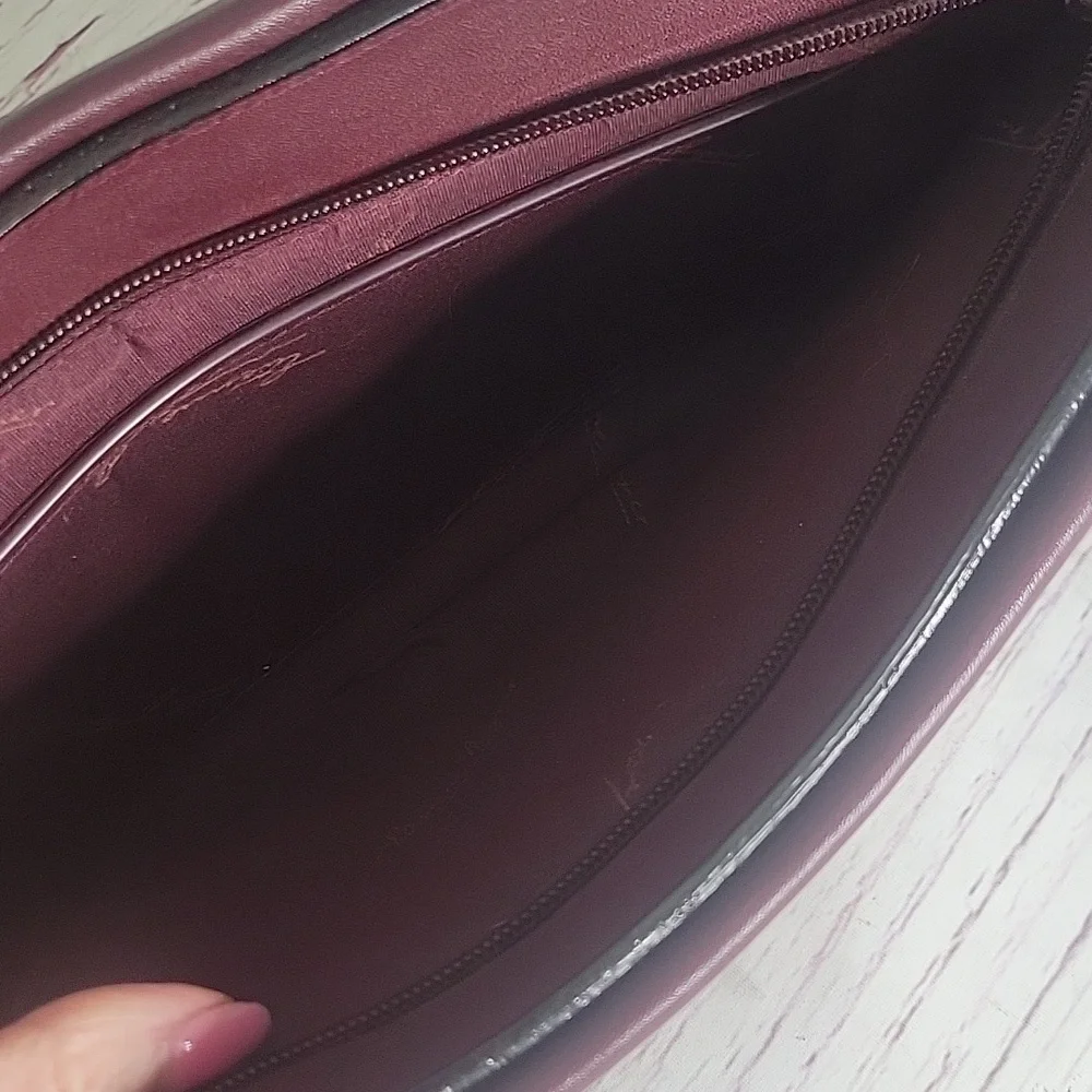 Etienne Aigner Classic Leather Burgundy Shoulder Bag